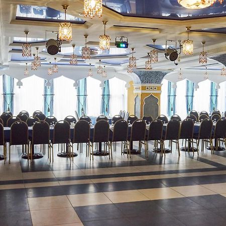 Hotel Східний Berezhany Exterior foto