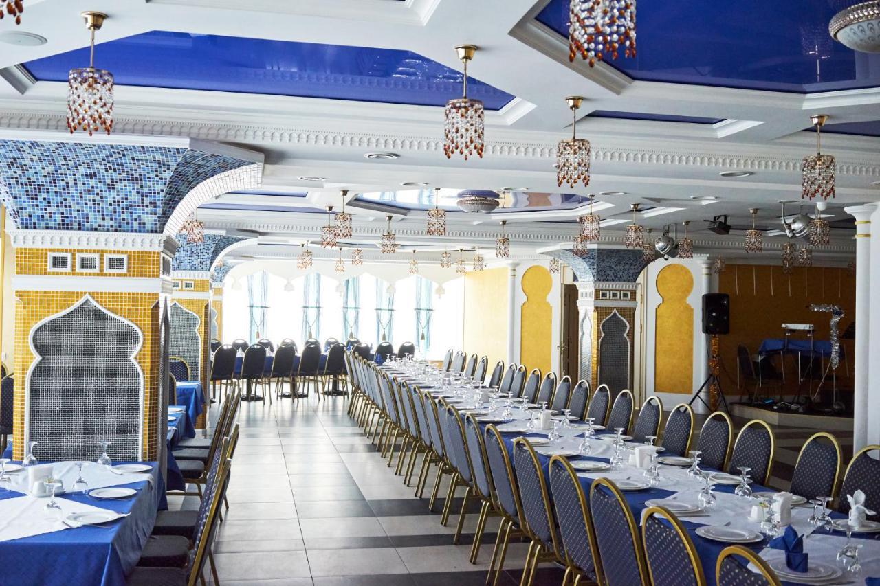 Hotel Східний Berezhany Exterior foto
