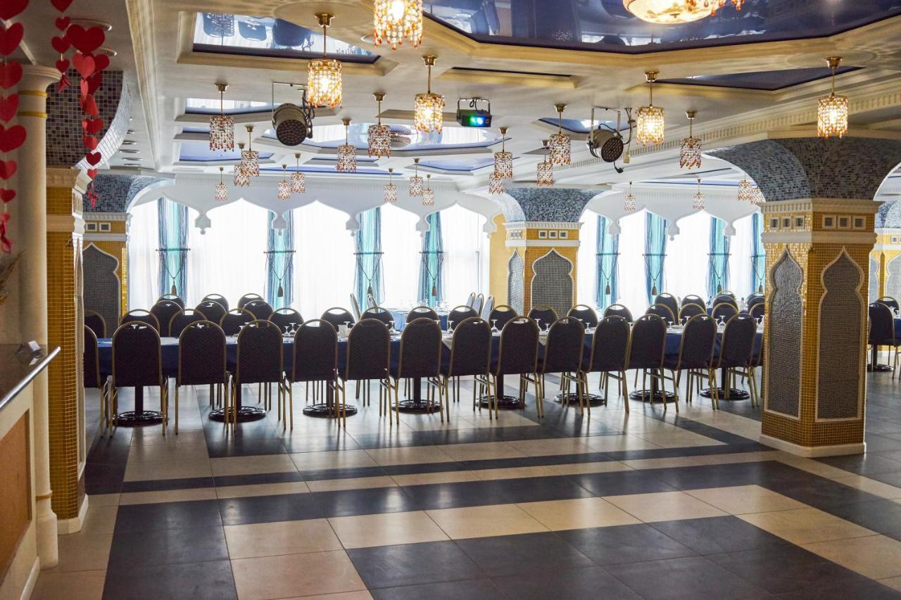 Hotel Східний Berezhany Exterior foto