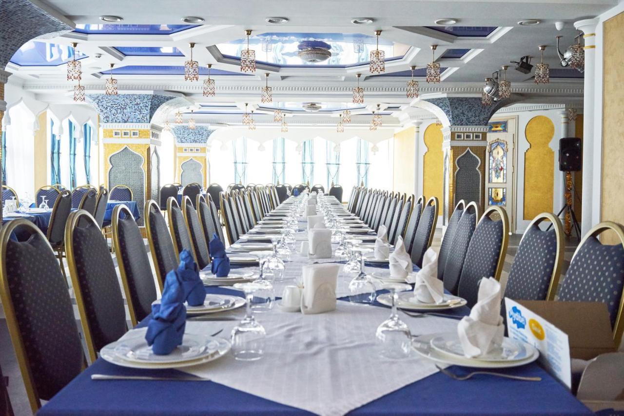 Hotel Східний Berezhany Exterior foto